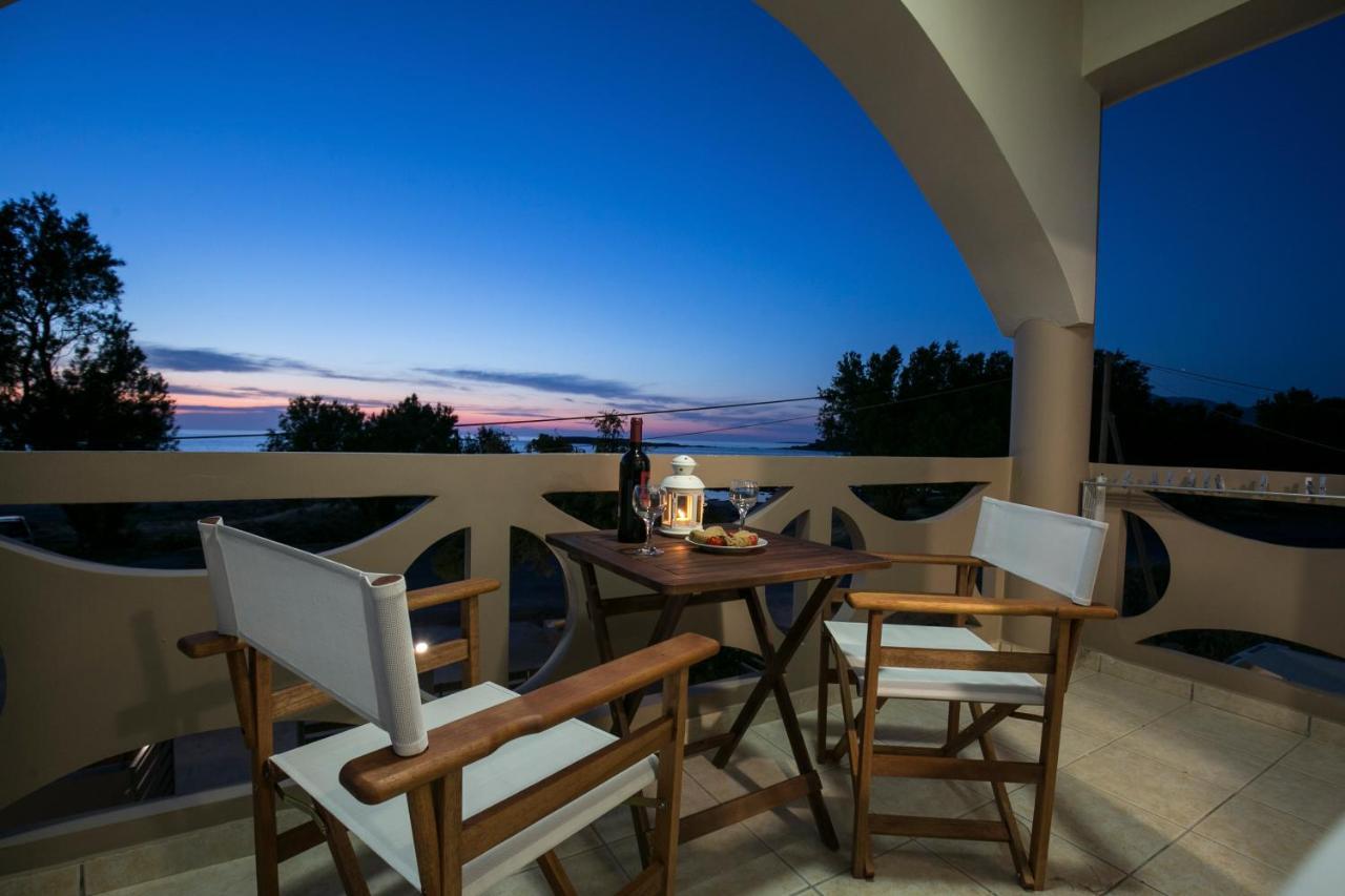 Kolimbito Sea Side Apartment Falasarna Ngoại thất bức ảnh